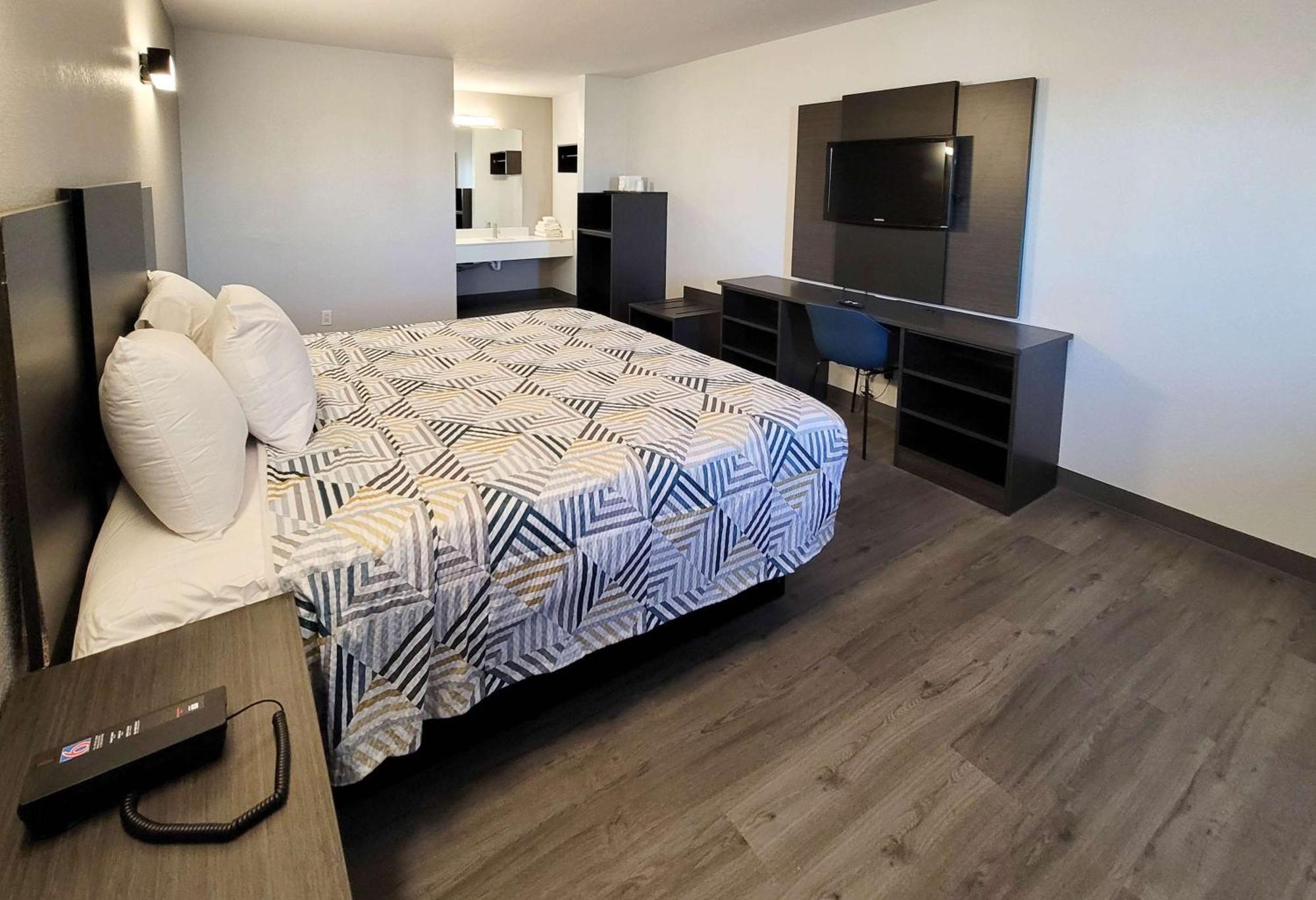 Motel 6 Wichita Ks South I35 Экстерьер фото